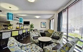 Wingate By Wyndham Charleston Coliseum